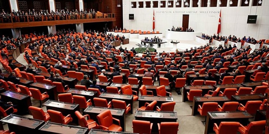 103 emekli amiralden sonra bir bildiri de eski milletvekillerinden