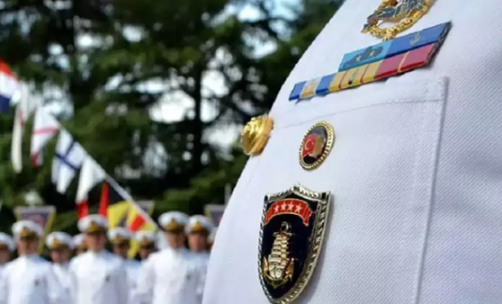 14 Emekli Amiral Adli Kontrol Şartıyla Serbest Bırakıldı