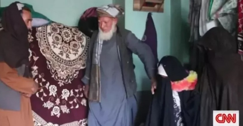 9 yaşındaki kız çocuğu 55 yaşındaki erkeğe 2 bin dolara satıldı