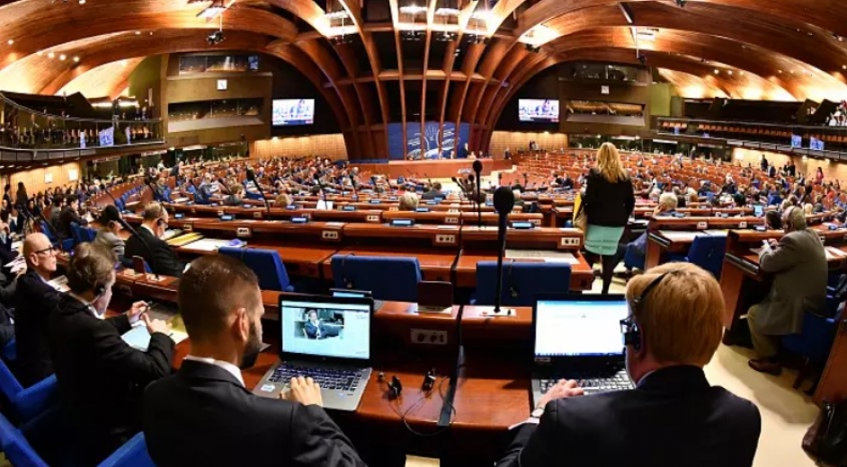 AB Komisyon raporundan Türkiye’ye sert eleştiriler