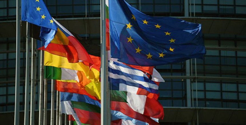 AB, Macaristan'ın İtirazına Rağmen Ukrayna ile Katılım Müzakerelerini Başlatma Kararı Aldı