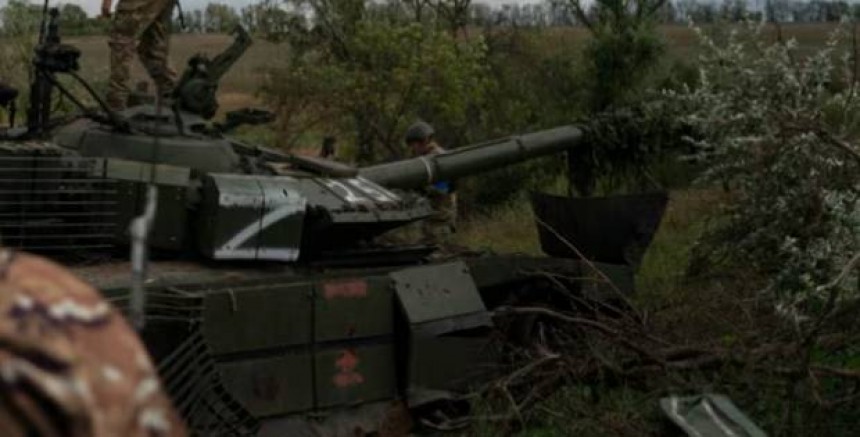 ABD, Kiev’e Misket Bombaları ve Javelin Füzeleri İçeren Yeni Askeri Yardım Paketi Gönderiyor