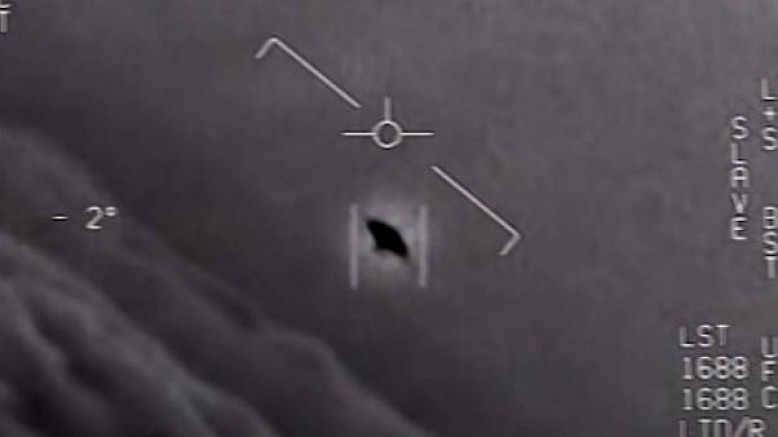 ABD Savunma Bakanlığı Ve Pentagon UFO varlığı kabul etti (VİDEO)