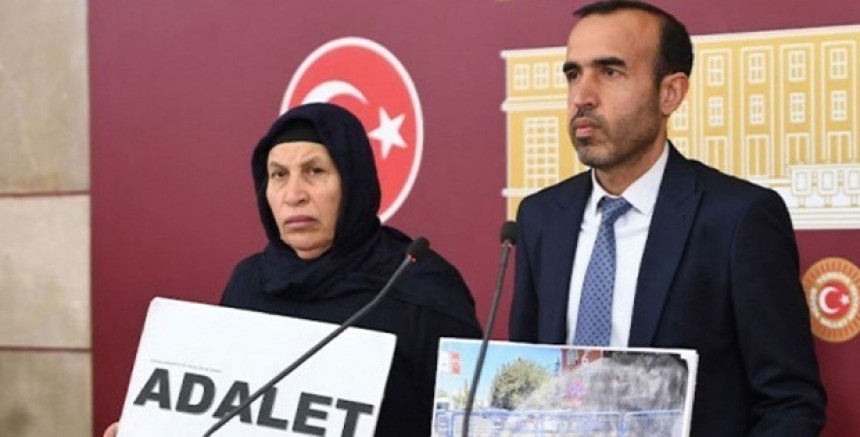  Adalet Nöbeti Yeniden Başladı: Şenyaşar Ailesi Adalet Talebiyle Bakanlık Önünde