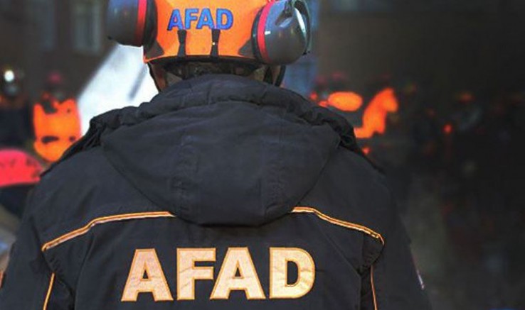 AFAD ekibi, yolda namaz molası verince İki kardeş yaşamdan koptu 
