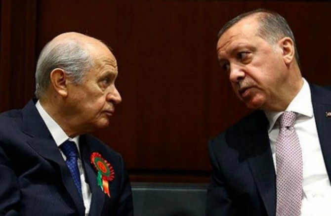 “AK Parti ve MHP seçime ayrı girebilir”