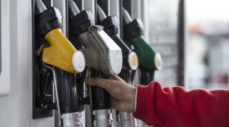 Akaryakıta büyük zam bekleniyor