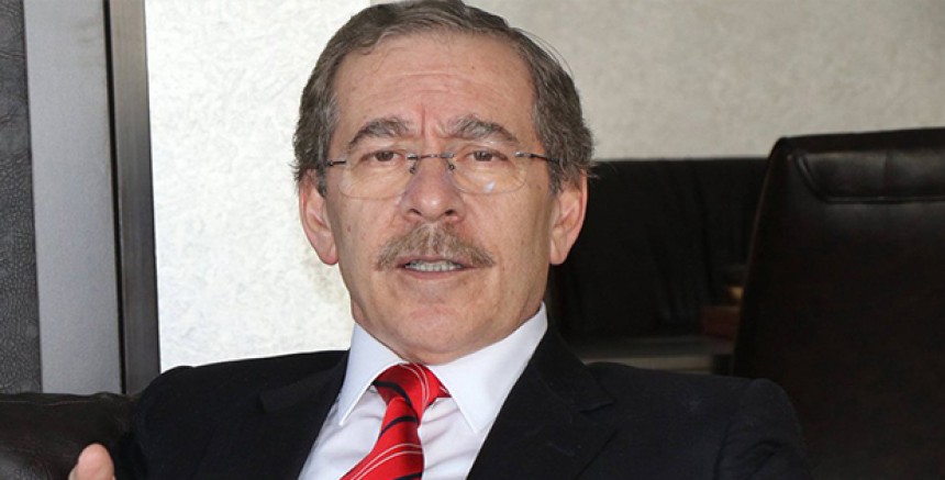AKP Kurucularından olan Abdüllatif Şener, CHP’den istifa etti  