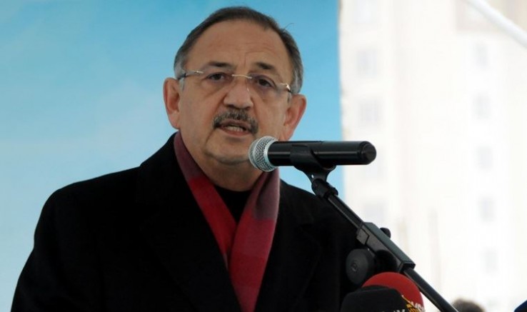 AKP’li Özhaseki’den HDP’ye: Seçimlerde 4 tane oy alabilmek için olmadık kalıba giriyorsunuz