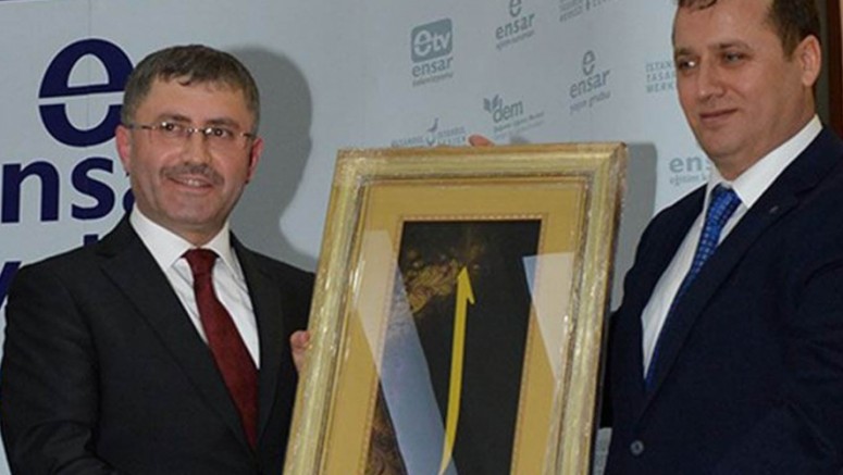 AKP'li Üsküdar Belediyesinden Ensar Vakfı yöneticisine milyonluk ihale