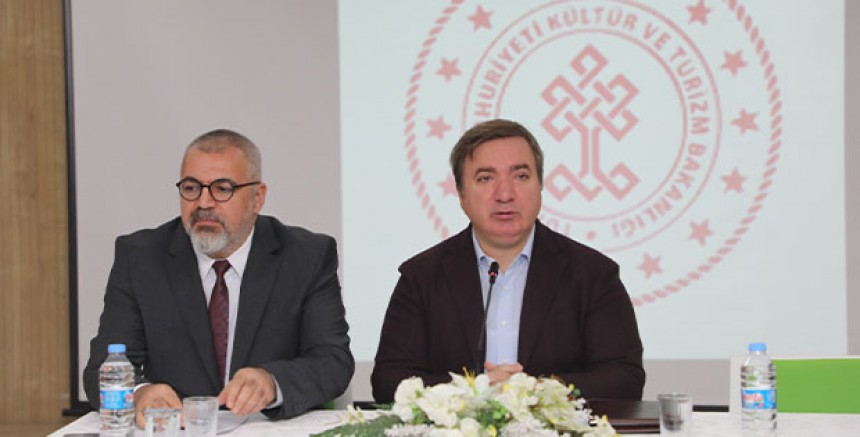 Alevi-Bektaşi Kültür ve Cemevi Başkanı Alirıza Özdemir, Erzincan’da Asimilasyon Çalışmalarında  