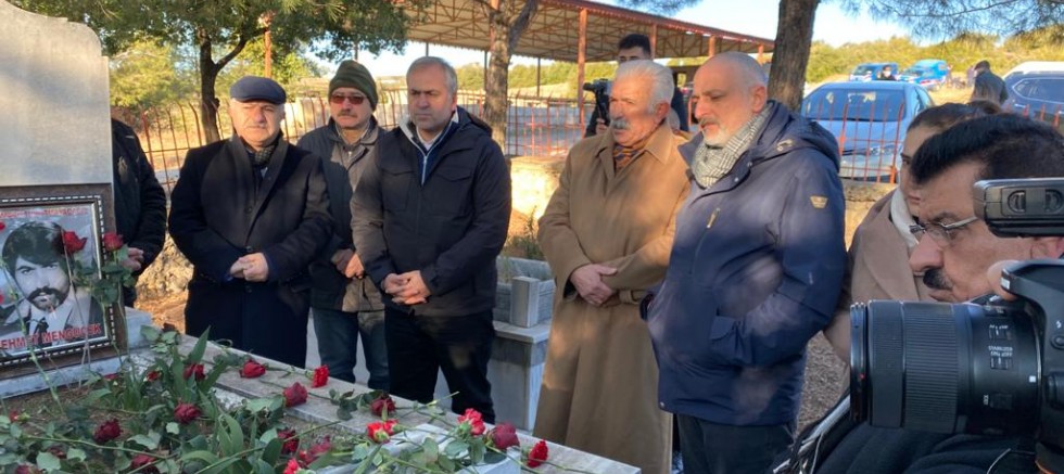 Alevi kurumları Maraş Katliamı’nın 43. yılında anmalara mezar ziyaretleri ile başladı (VİDEO)