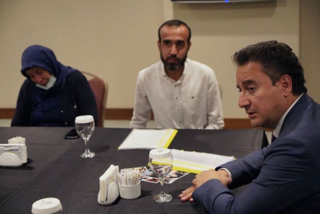 Ali Babacan: Buralardan gideceğiz' diyen Emine Şenyaşar’ın feryadına kulak verdim