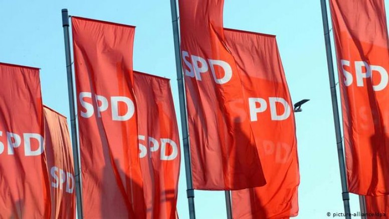 Almanya’da Sosyal Demokratlar az farkla da olsa seçimin birinci partisi oldu