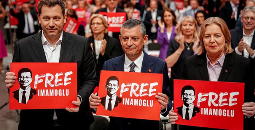 Almanya'dan Özgür Özel'e Destek: SPD, Yeni Parti ile İş Birliğini Sürdürecek