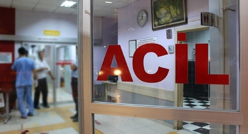 Ambulans kaza yaptı: 1 ölü, 5 yaralı