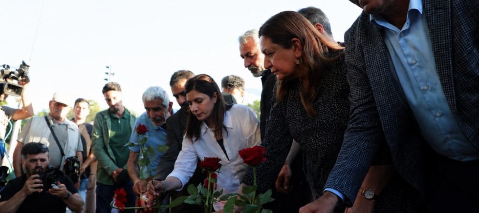 Amed Katliamının 11. Yılında Adalet Çağrısı: “Asıl Failler Hala Ortaya Çıkarılmadı”