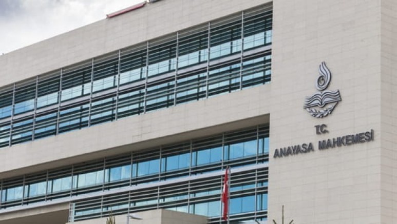 ANAYASA MAHKEMESİ’NE KADIN ADAYLARIN SEÇİLMESİ İÇİN BARO BAŞKANLARINA ÇAĞRI