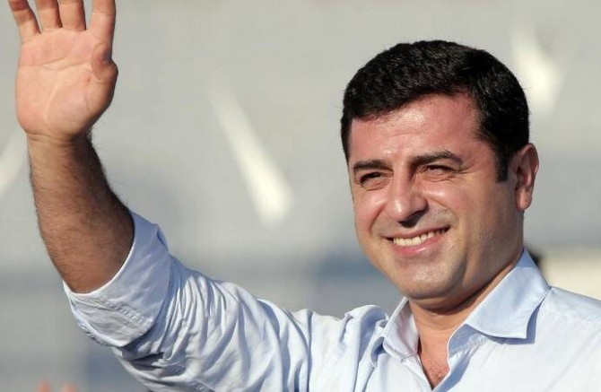 Ankara Bölge Mahkemesi, Demirtaş'a verilen cezayı bozuldu