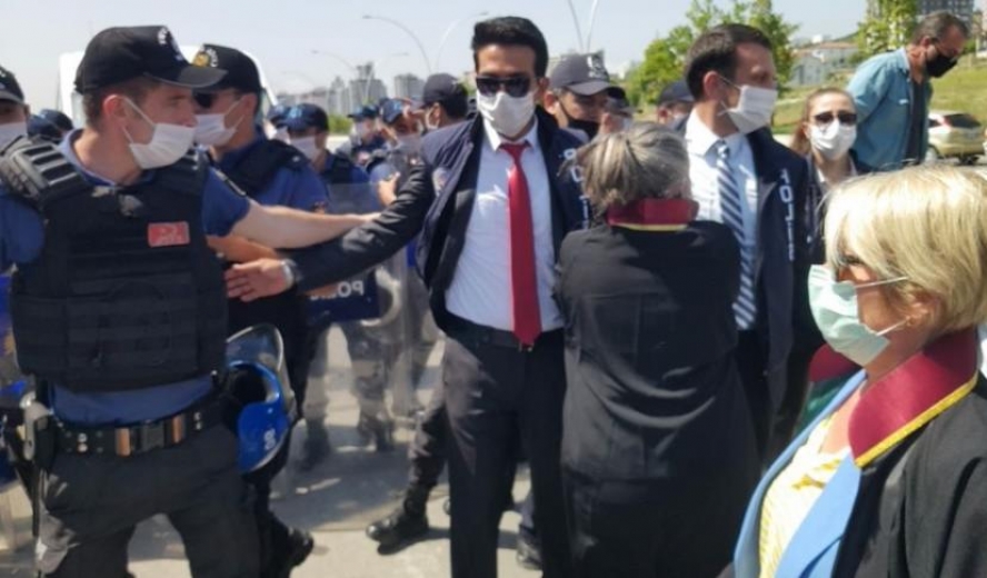 Ankara Girişinde Önleri Kesilen Avukatlar Ankara’ya sokulmuyor (VİDEO)