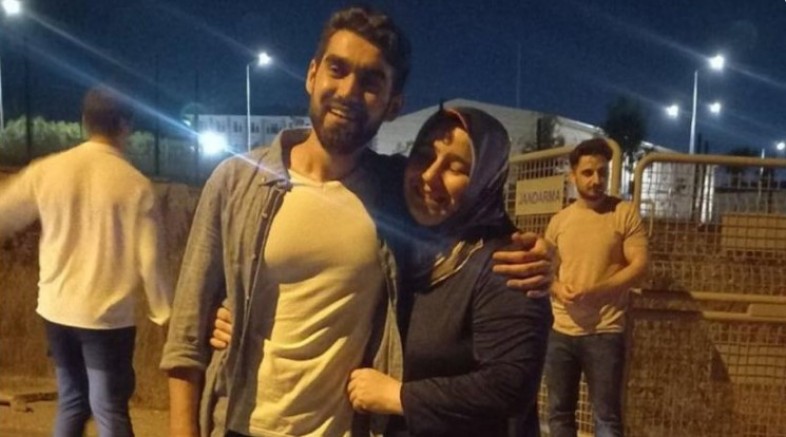 Askeri öğrencilere verilen müebbet hapis cezası buzuldu: Melek Çetinkaya oğluna kovuştu 