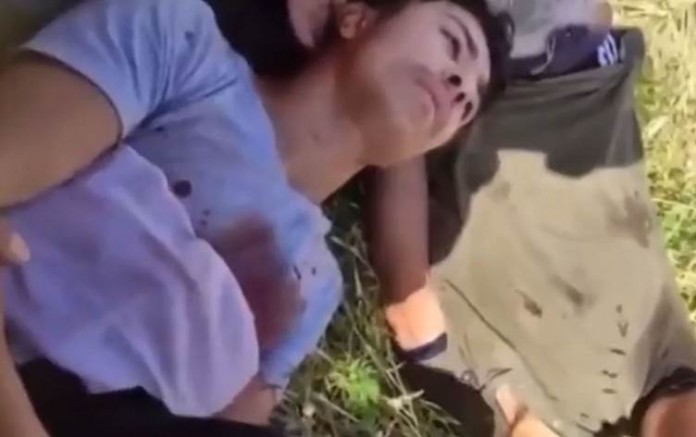 Askerlerin ateşi sonucu 2 genç yaralandı