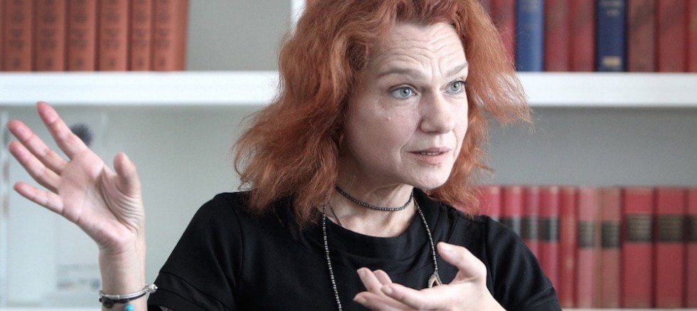 Aslı Erdoğan'a 'örgüt propagandası' davasında beraat etti 