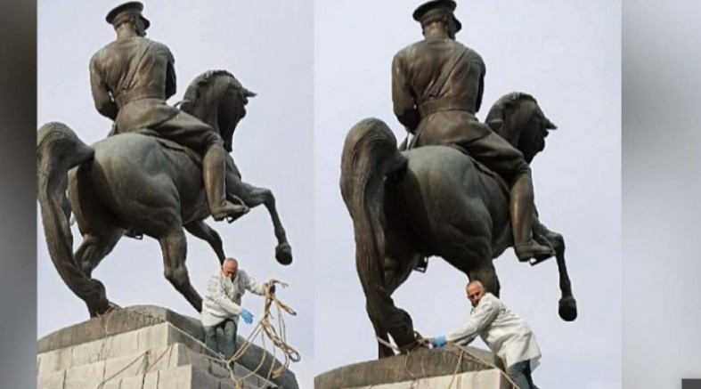 Atatürk Onur Anıtı'na saldırı girişimi 