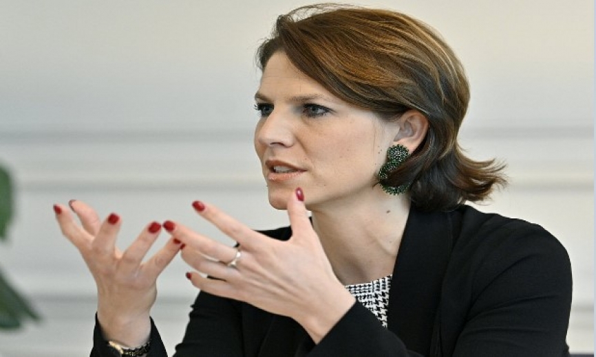 Avrupa Birliği Bakanı Karoline Edtstadler, Türkiye Mülteciler konusunda Avrupa’ya şantaj yapamaz dedi 