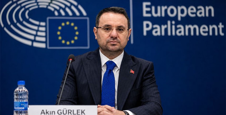 Avrupa Parlamentosu’ndan Türkiye’ye Sert Mesaj: Akın Gürlek’e Yaptırım Çağrısı, Kayyum Politikalarına Eleştiri ve Donmuş Üyelik Süreci