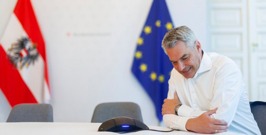  Avusturya Başbakanı Karl Nehammer: 