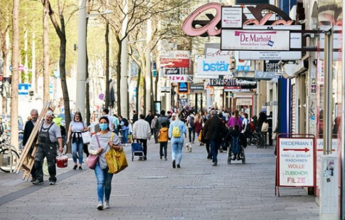  Avusturya’da 3. kez katı karantina koşullarına devam kararı çıktı 