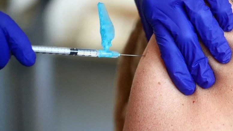 Avusturya'da Hükümet Kovid-19 aşı zorunluluğunu askıya alındı