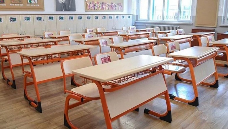 Avusturya’da yarı yıl tatilinden sonra okullarda PCR testlerinde pozitif vaka sayısında rekor