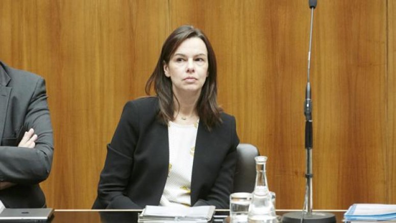 Avusturya eski Aile Bakanı Sophie Karmasin hakkında Tutuklama Kararı