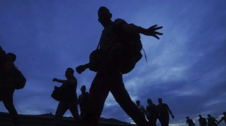 Avusturya Slovakya sınırında uyguladığı sıkı kontrolleri sonlandırıyor 