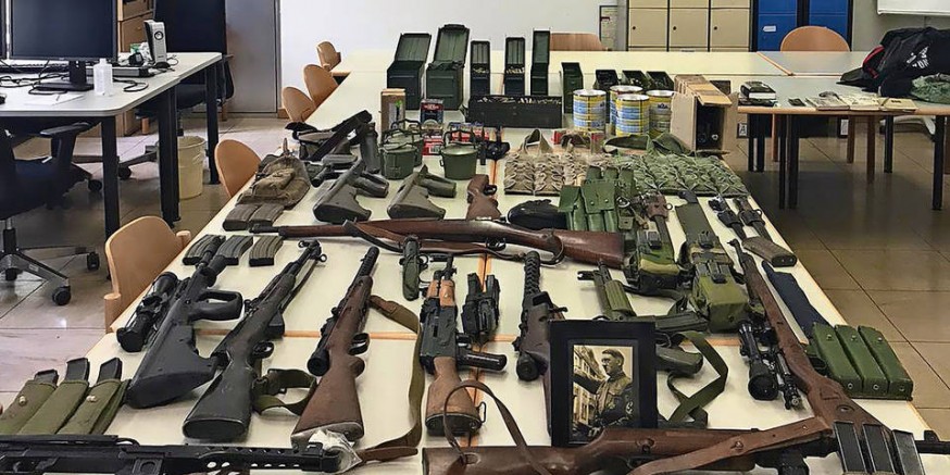 Avusturya ve Almanya’dan neo-Nazi guruplarına karşı ortak operasyon