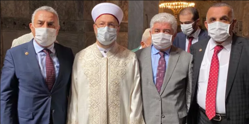Ayasofya'nın açılışına katılmıştı: AK Parti Milletvekili Ahmet Akay koronavirüse yakalandı!