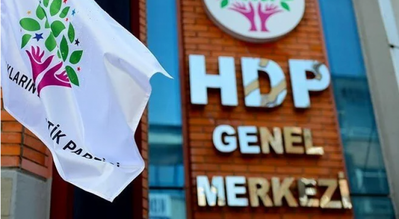  AYM, HDP'nin Hazine yardımı hesaplarına bloke kararı kaldırıldı