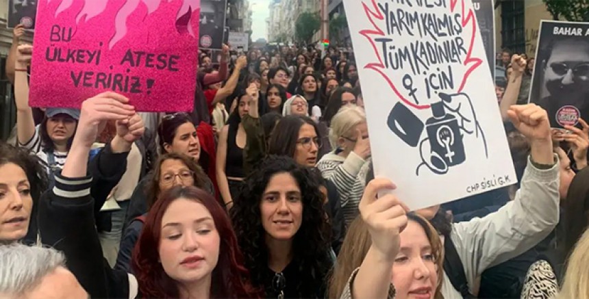 Bahar Aksu Sokak Ortasında Katledildi, Kadınlar Ayakta: “Adalet Gelene Kadar Susmayacağız”