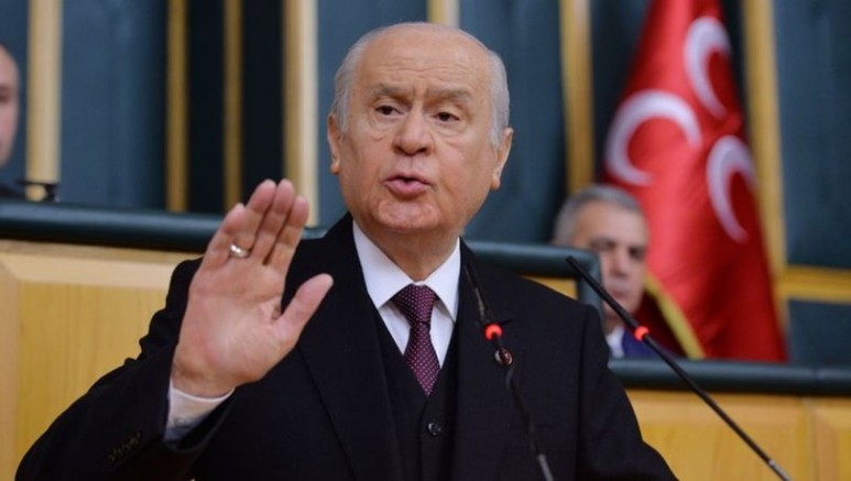 Bahçeli'den CHP'ye çağrı: Gelin darbe anayasasında aziz milletimizi kurtaralım