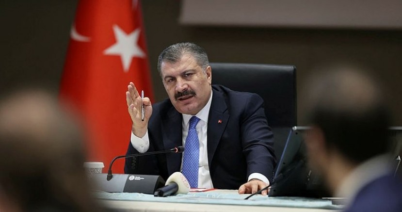 Bakan Koca'dan kritik açıklama: Artan vaka sayıları sebebiyle…