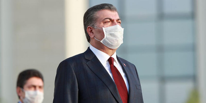 Bakan Koca: Maske, yakın zamanda hayatımızdan çıkmış olacak