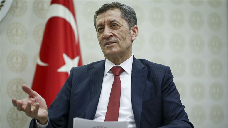 Bakan Selçuk: 'Yüz yüze eğitime ara veriyoruz' demek…