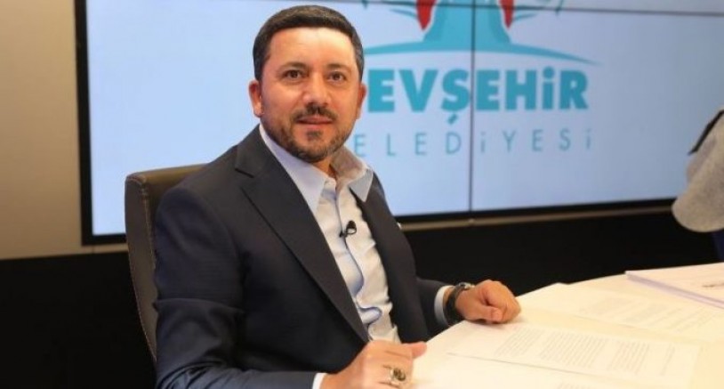 Belediye başkanlığını bırakmıştı: AKP’den de istifa etti