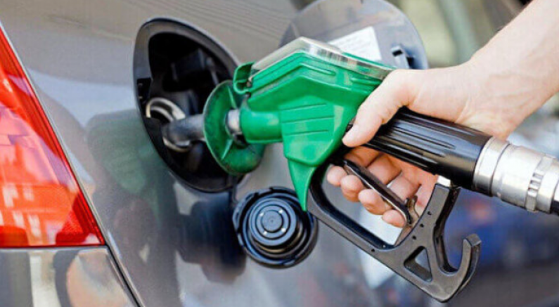 Benzin ve motorine yeni zam geldi 