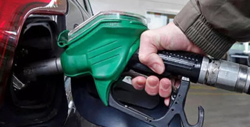 Benzine büyük zam yolda