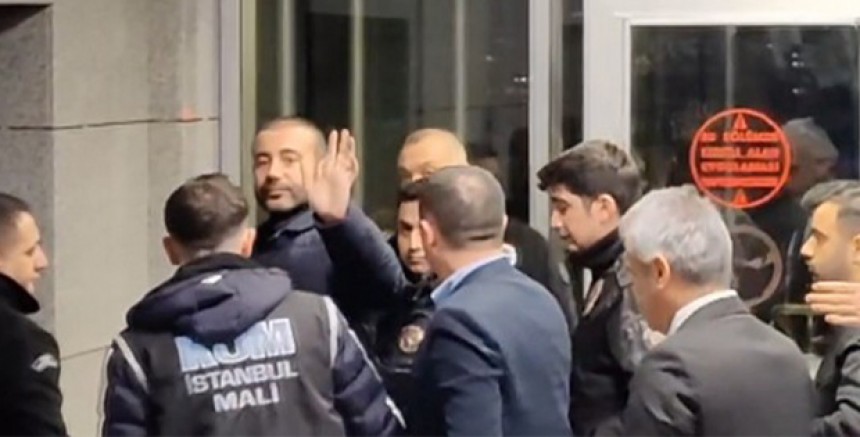 Beşiktaş Belediye Başkanı Rıza Akpolat Görevden Uzaklaştırıldı