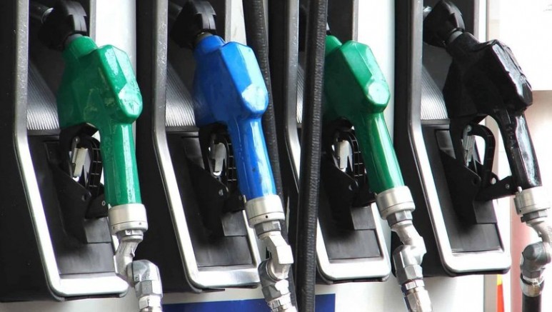 Akaryakıta bir zam daha: Benzin ve motorine yeni zam