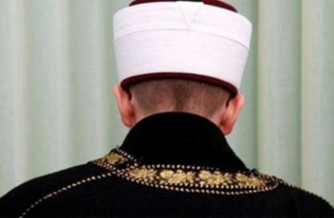 Cami imamı nefret kustu: Aşıyı önce CHP'lilere yapalım işe yararsa…
